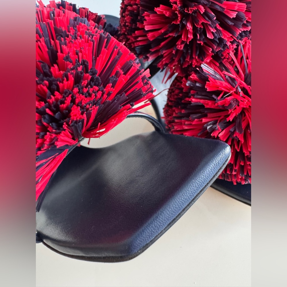Bottega Veneta *NEW* Leather Navy Blue & Red Pom Pom Shoes- Size 6 - Picture 11 of 12